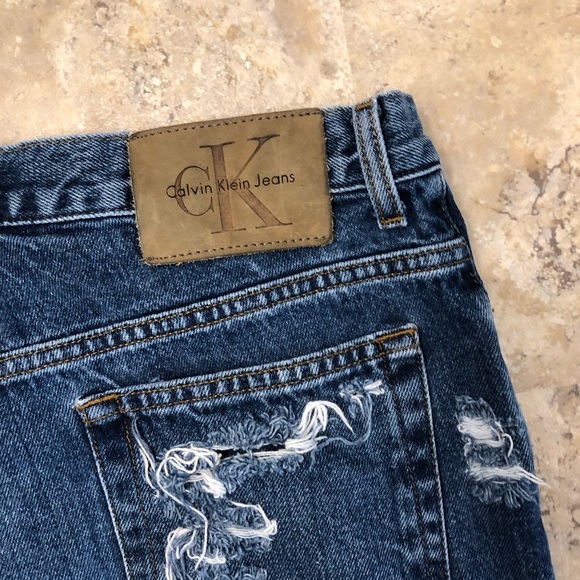 Calvin Klein Distressed Blue Jean Shorts Women 10 - Picture 6 of 6